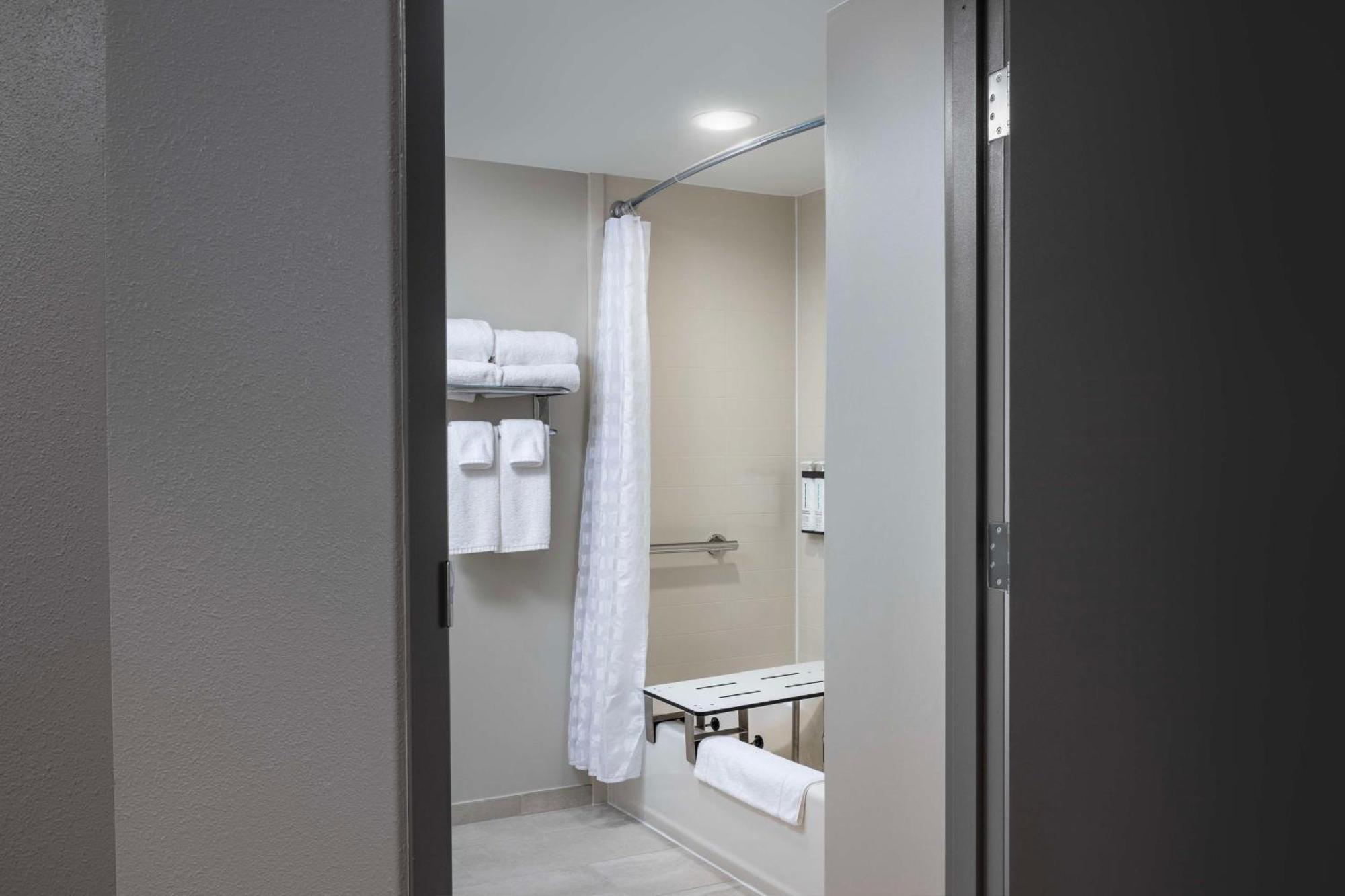 Hyatt Place Kansas City/overland Park/convention Center Hotel Overland Park
